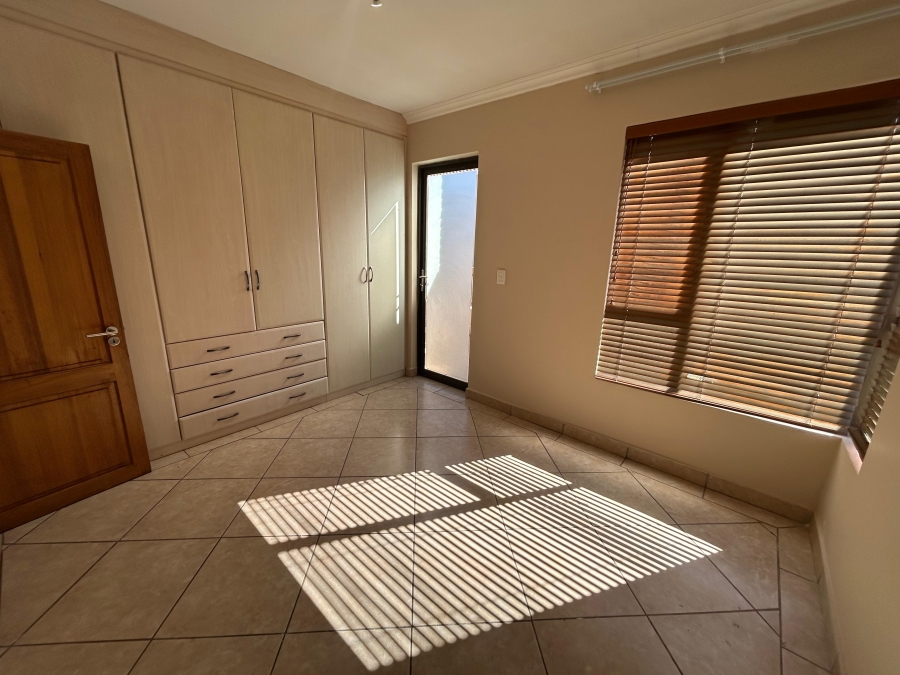 2 Bedroom Property for Sale in Xanadu Eco Park North West